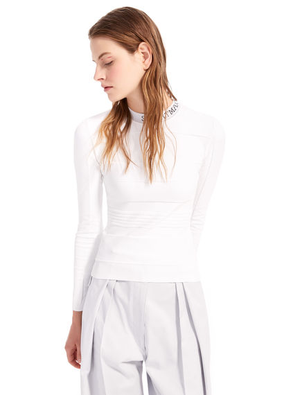 Maglia con righe 3D