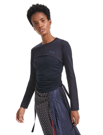 Top a maniche lunghe con ruche