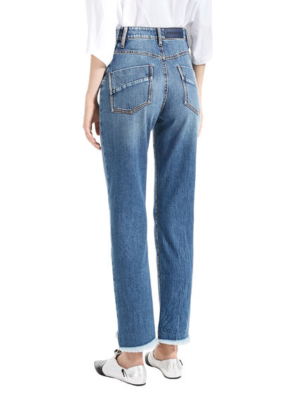 Mom Jeans dal lavaggio medio