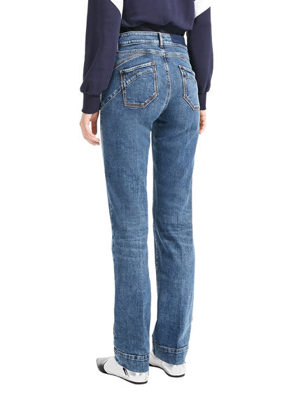 Jeans slim a gamba dritta
