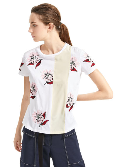 T-shirt con ricamo floreale