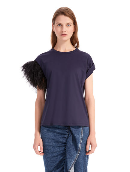 T-shirt con dettaglio di piume