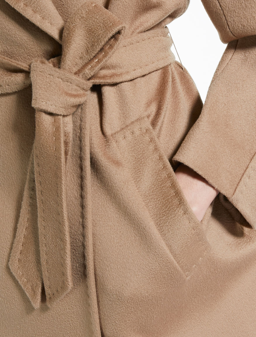 Wool coat Weekend Maxmara Wool coat Weekend Maxmara