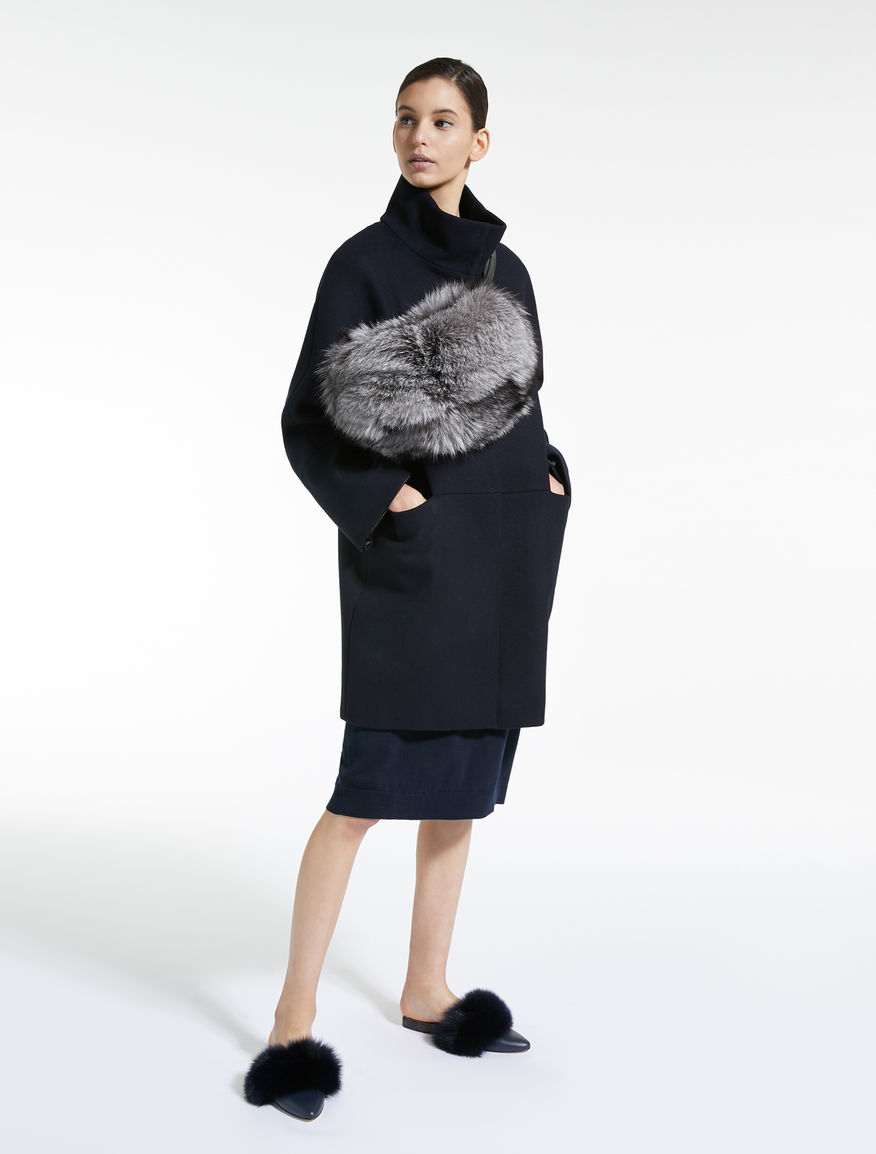 Wool coat Weekend Maxmara Wool coat Weekend Maxmara