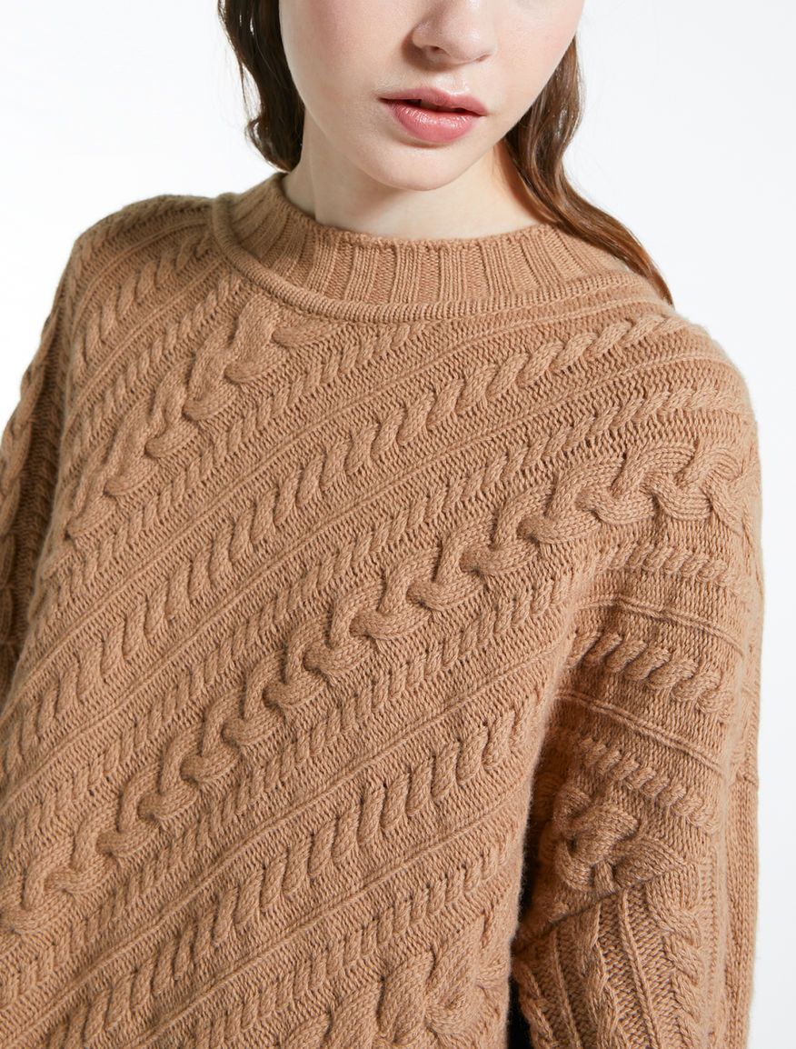Pullover in filato di lana Weekend Maxmara Pullover in filato di lana Weekend Maxmara