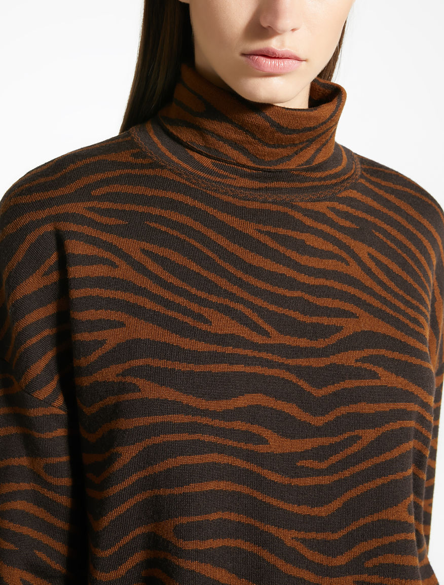 Jacquard wool yarn jumper Weekend Maxmara Jacquard wool yarn jumper Weekend Maxmara
