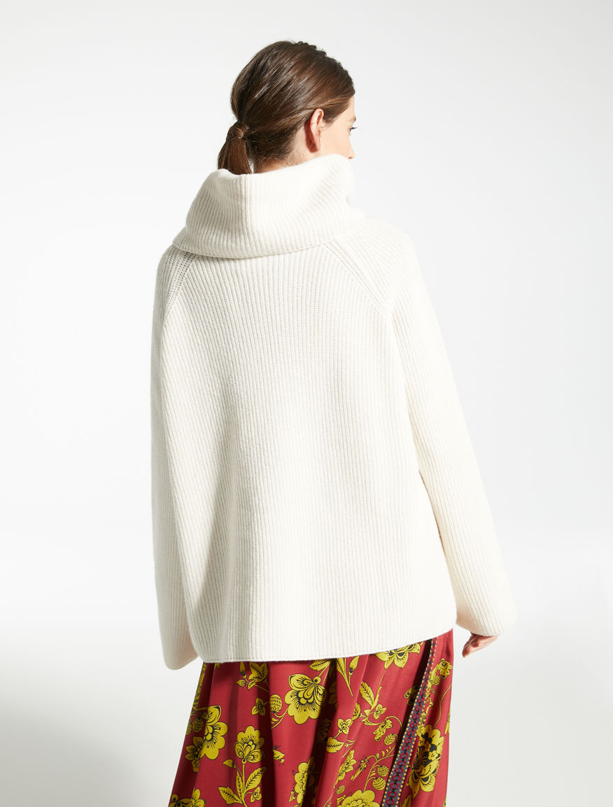 Wool yarn pullover Weekend Maxmara Wool yarn pullover Weekend Maxmara