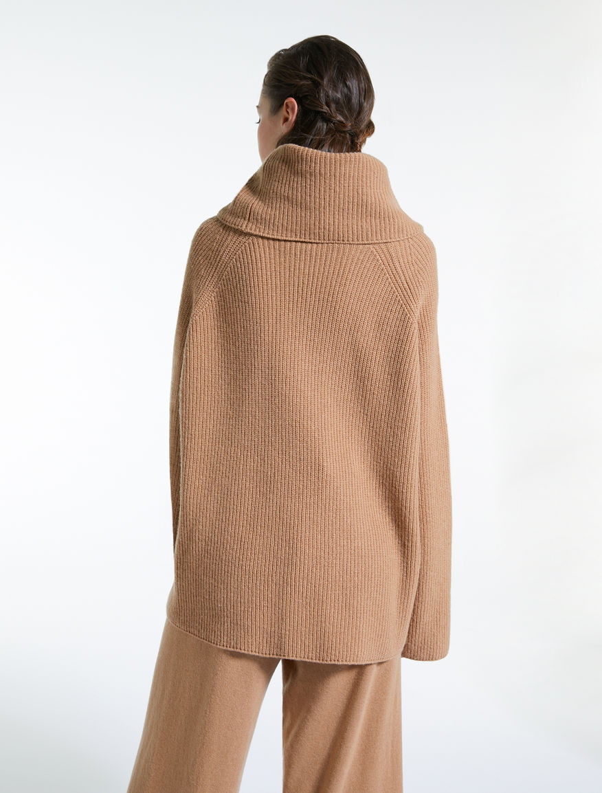 Wool yarn pullover Weekend Maxmara Wool yarn pullover Weekend Maxmara