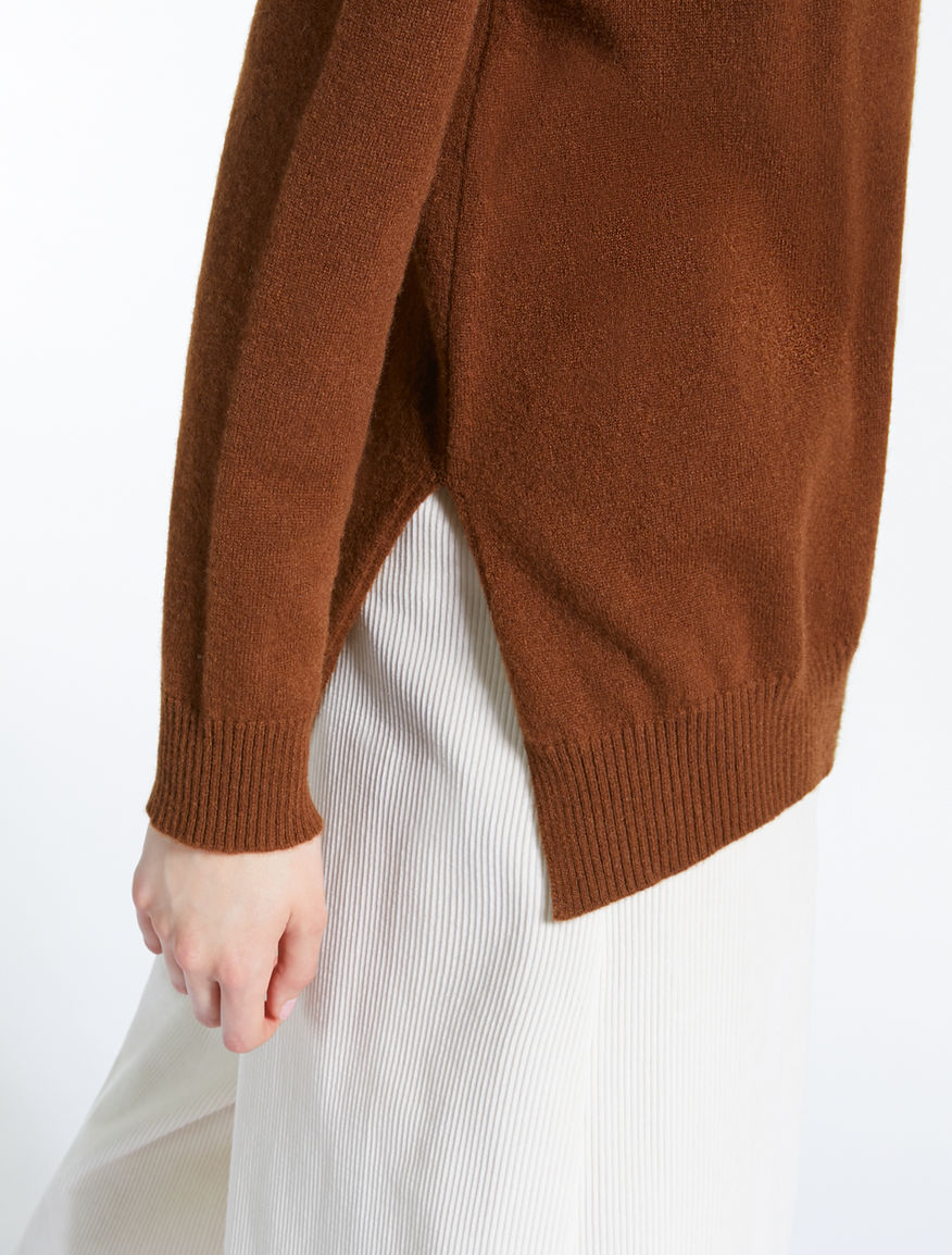 Cashmere yarn jumper Weekend Maxmara Cashmere yarn jumper Weekend Maxmara