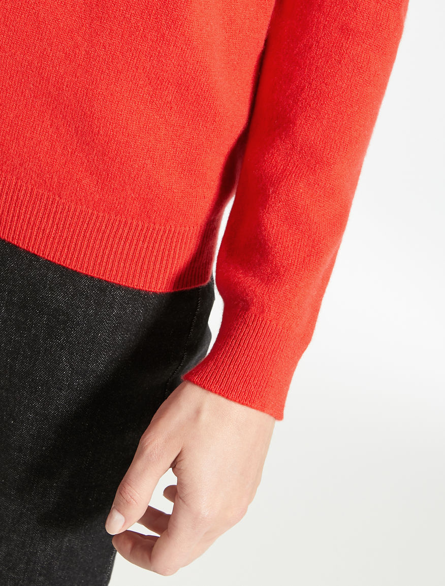 Cashmere yarn jumper Weekend Maxmara Cashmere yarn jumper Weekend Maxmara