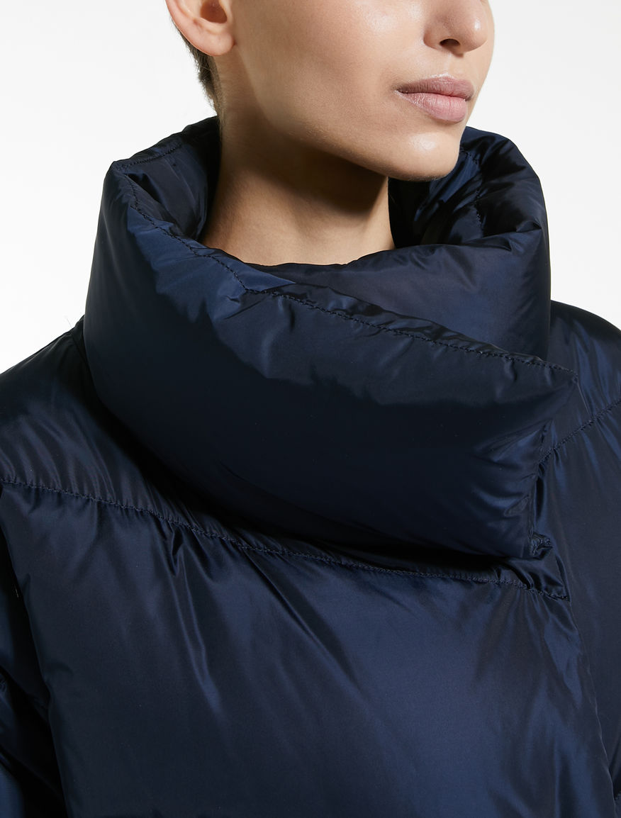 Piumino in taffetà di nylon antigoccia Weekend Maxmara Piumino in taffetà di nylon antigoccia Weekend Maxmara