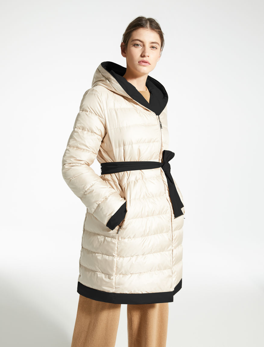 Piumino in tessuto antigoccia Weekend Maxmara Piumino in tessuto antigoccia Weekend Maxmara