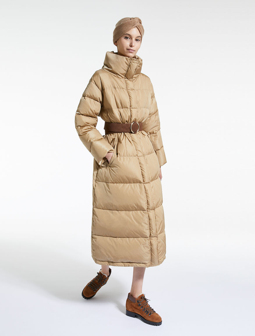 Piumino in taffetà di nylon antigoccia Weekend Maxmara Piumino in taffetà di nylon antigoccia Weekend Maxmara