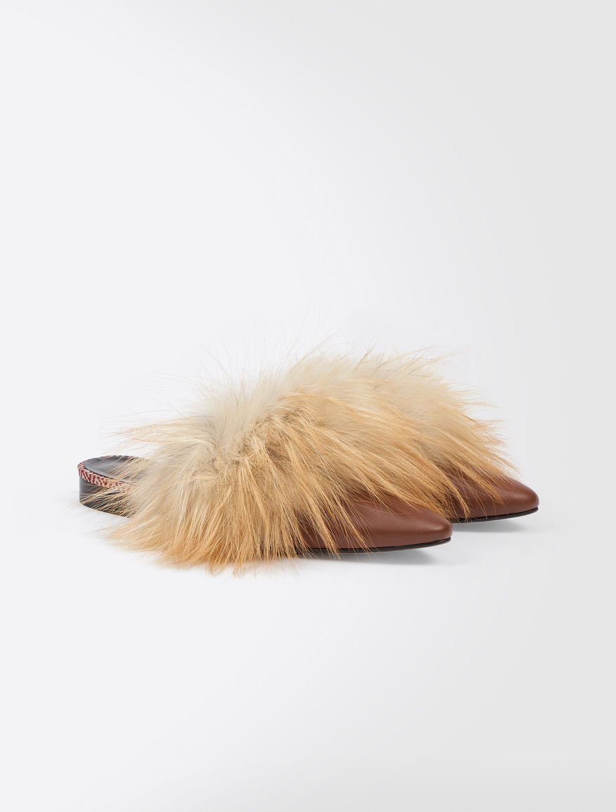 Fox fur clogs Weekend Maxmara Fox fur clogs Weekend Maxmara