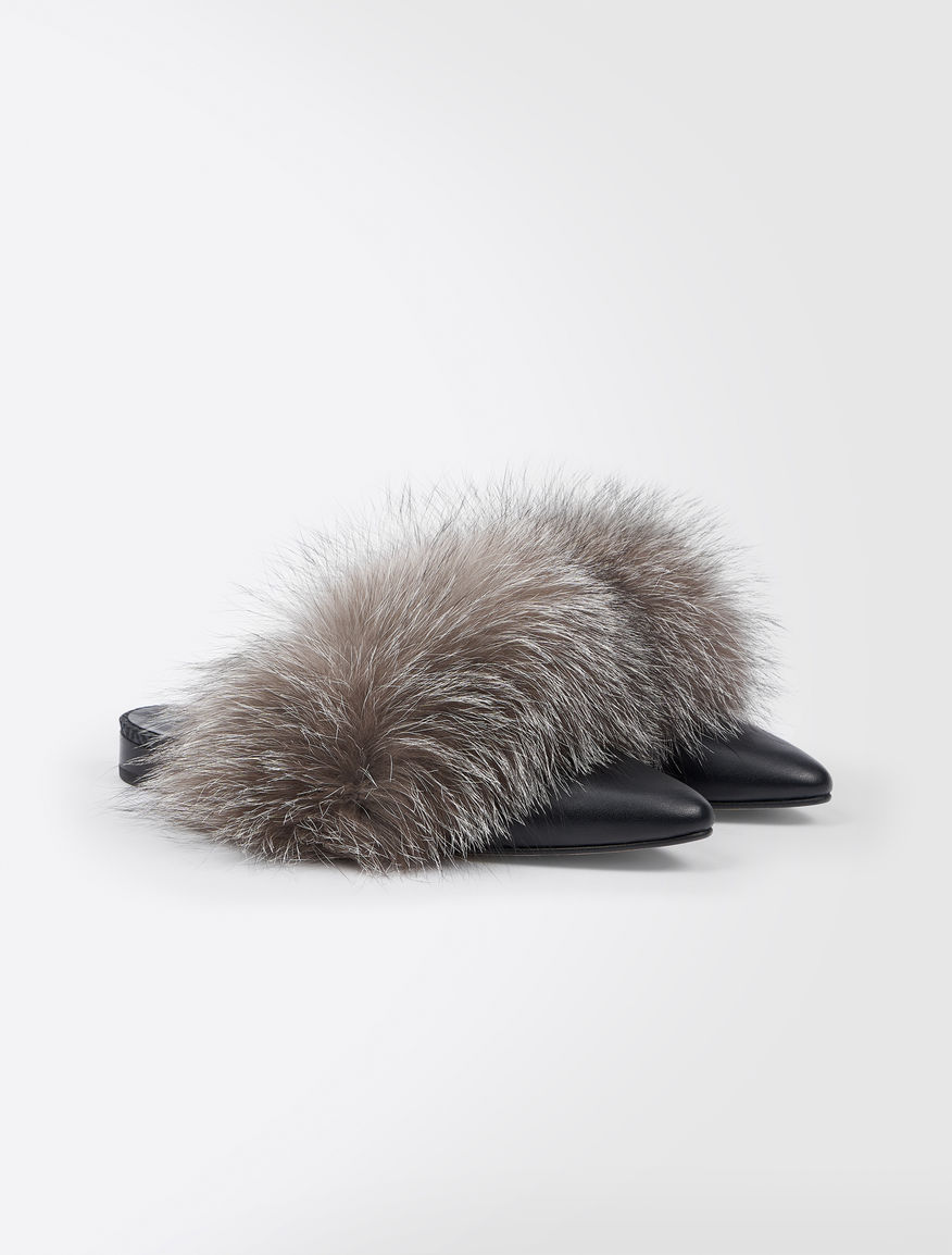 Fox fur clogs Weekend Maxmara Fox fur clogs Weekend Maxmara
