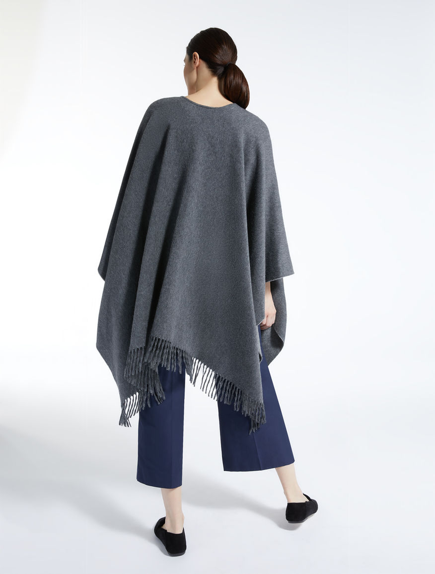 Wool and fur cape Weekend Maxmara Wool and fur cape Weekend Maxmara