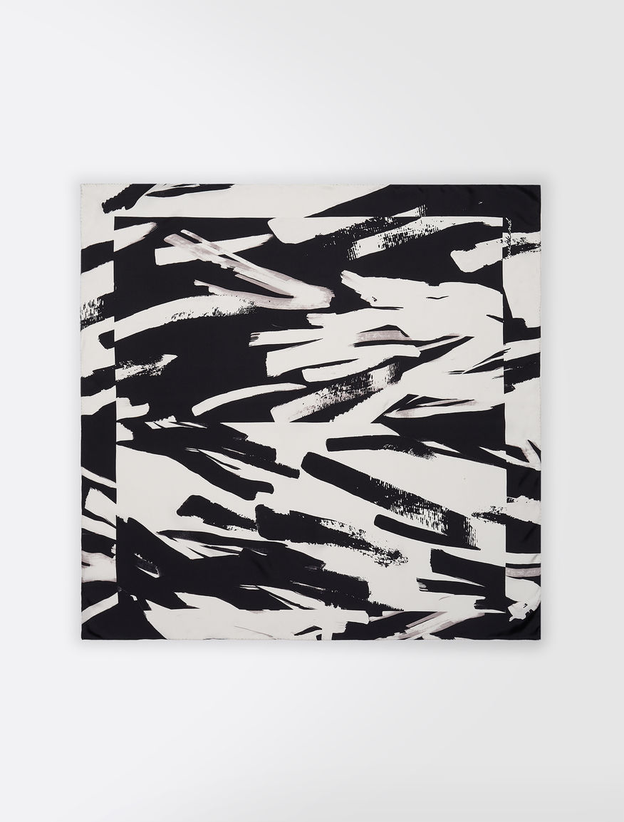 Printed silk twill foulard Weekend Maxmara Printed silk twill foulard Weekend Maxmara