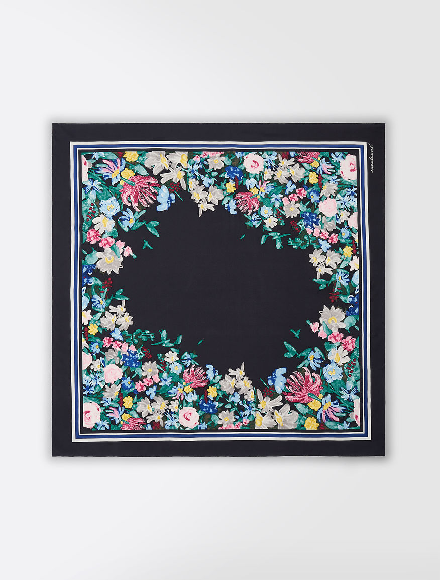 Printed silk twill foulard Weekend Maxmara Printed silk twill foulard Weekend Maxmara