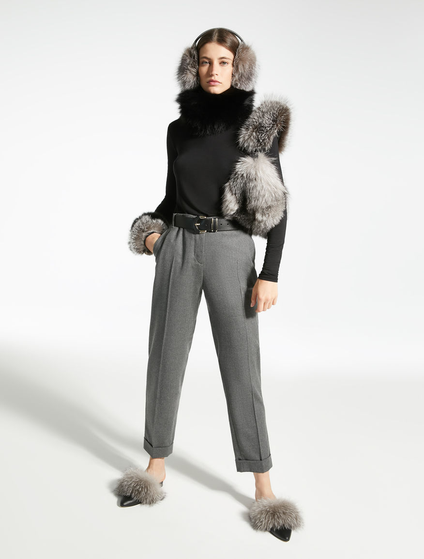 Fox fur bracelet Weekend Maxmara Fox fur bracelet Weekend Maxmara