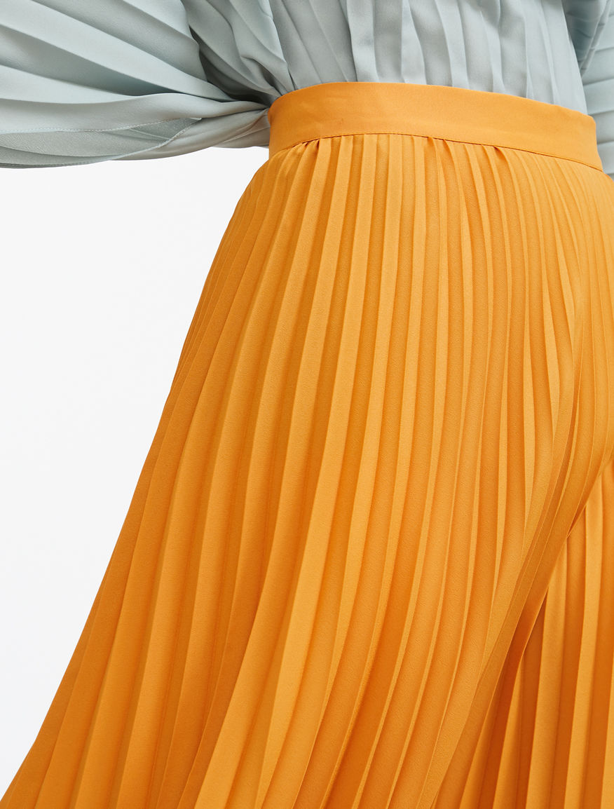Crepe de chine skirt Weekend Maxmara Crepe de chine skirt Weekend Maxmara