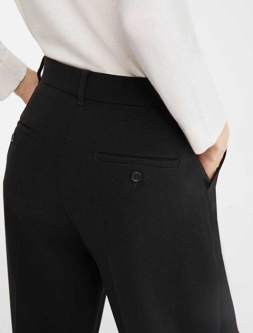 Pantaloni in tessuto tecnico Weekend Maxmara Pantaloni in tessuto tecnico Weekend Maxmara