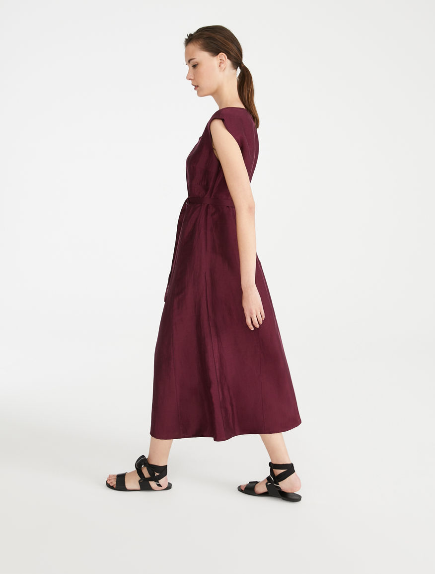 Dress in silk and linen satin Weekend Maxmara Dress in silk and linen satin Weekend Maxmara