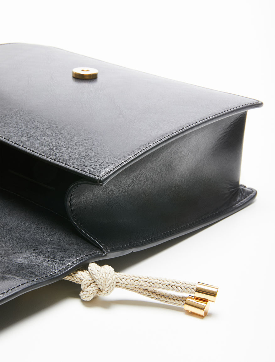 Leather messenger bag Weekend Maxmara Leather messenger bag Weekend Maxmara