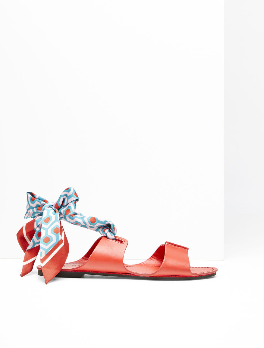 Flat leather sandals Weekend Maxmara Flat leather sandals Weekend Maxmara