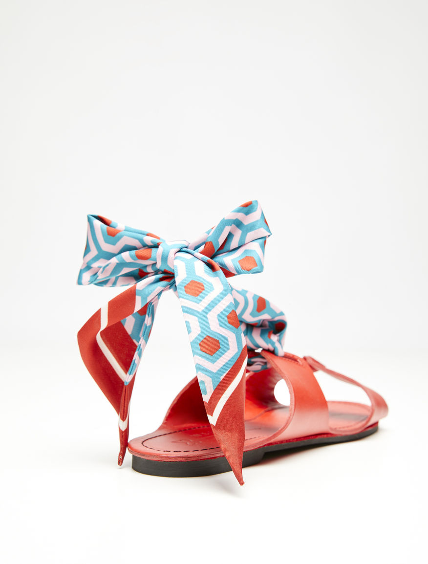 Flat leather sandals Weekend Maxmara Flat leather sandals Weekend Maxmara