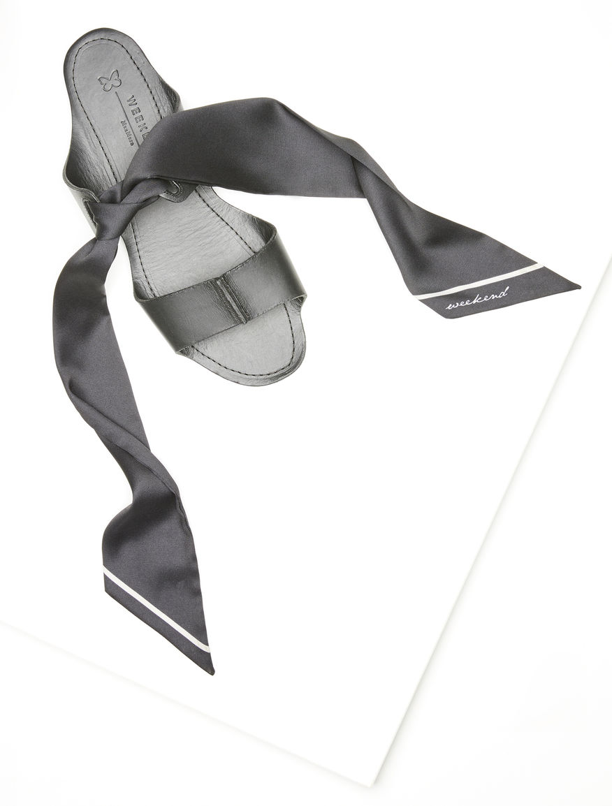 Flat leather sandals Weekend Maxmara Flat leather sandals Weekend Maxmara
