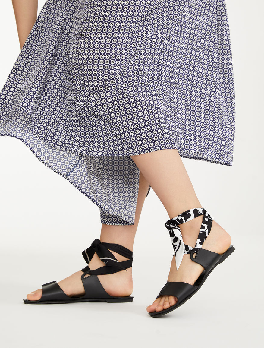 Flat leather sandals Weekend Maxmara Flat leather sandals Weekend Maxmara