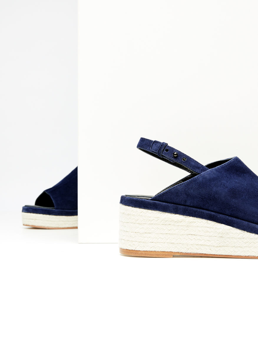Suede wedge sandal Weekend Maxmara Suede wedge sandal Weekend Maxmara