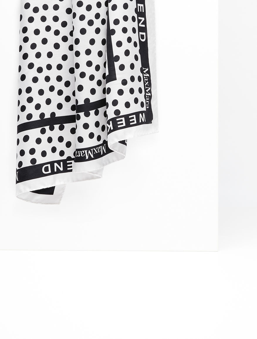 Silk foulard Weekend Maxmara Silk foulard Weekend Maxmara