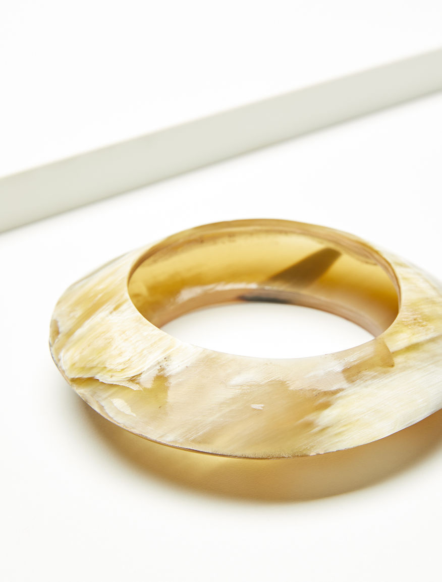 Horn cuff bracelet Weekend Maxmara Horn cuff bracelet Weekend Maxmara