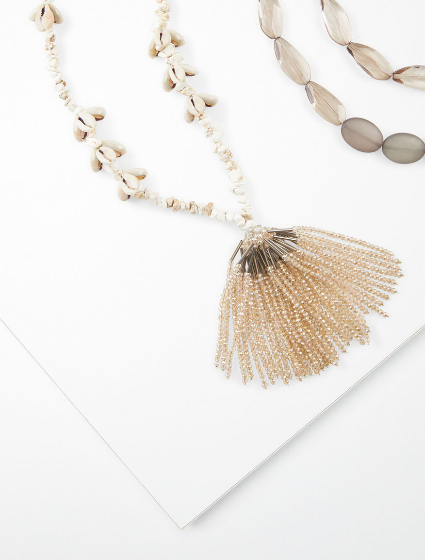 Set 2 resin necklaces Weekend Maxmara Set 2 resin necklaces Weekend Maxmara