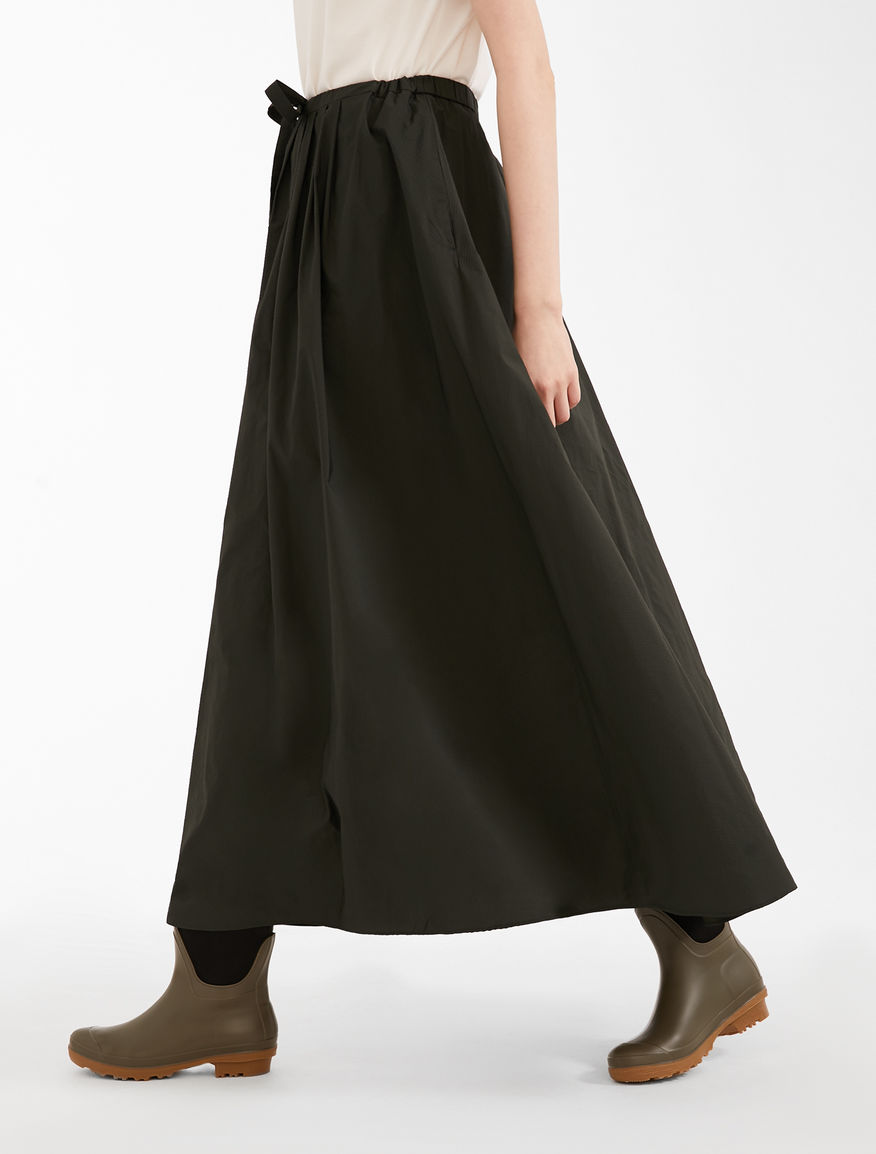 Technical fabric skirt Weekend Maxmara Technical fabric skirt Weekend Maxmara