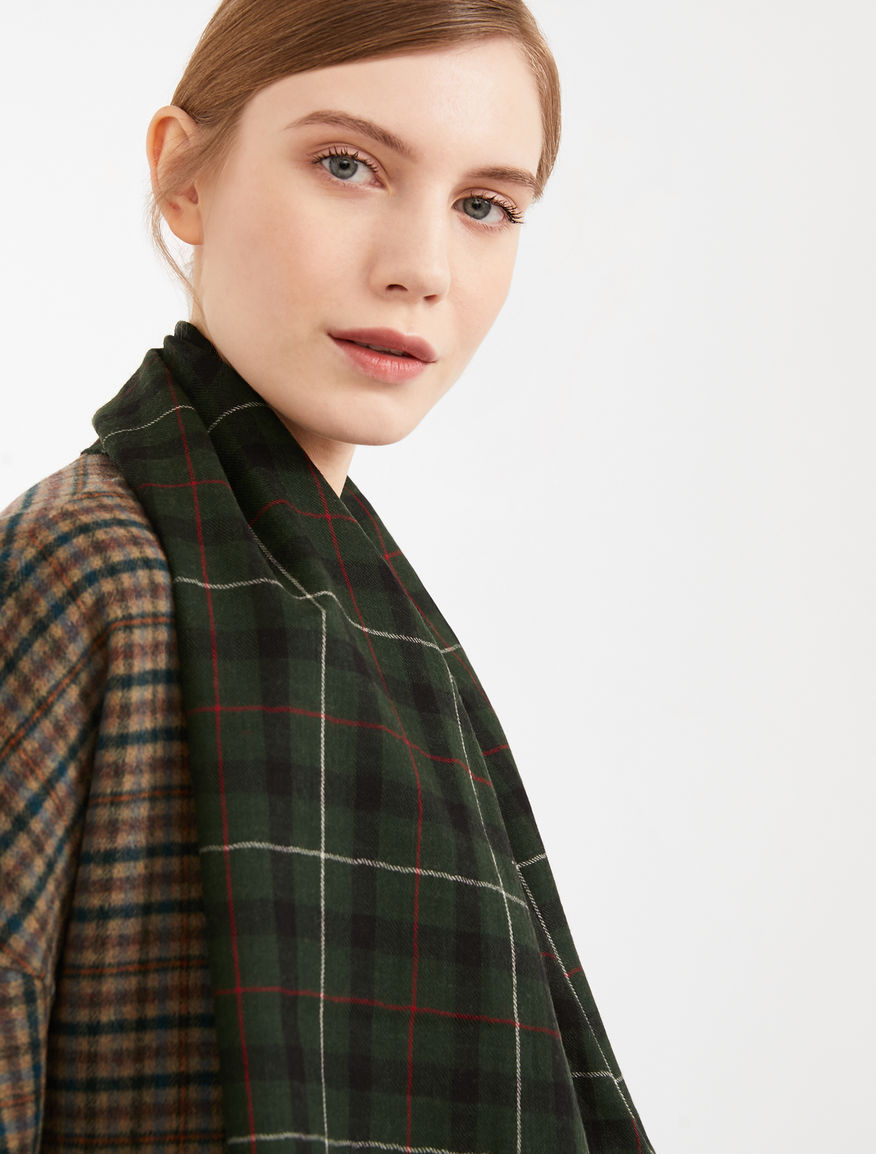 Wool stole Weekend Maxmara Wool stole Weekend Maxmara
