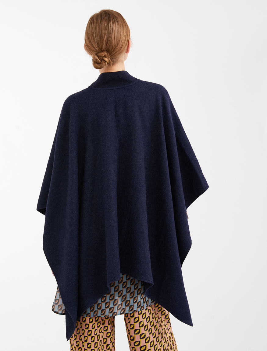 Alpaca cape Weekend Maxmara Alpaca cape Weekend Maxmara