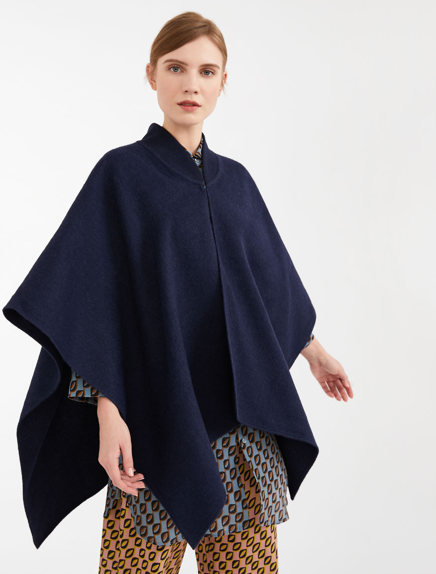 Alpaca cape Weekend Maxmara Alpaca cape Weekend Maxmara