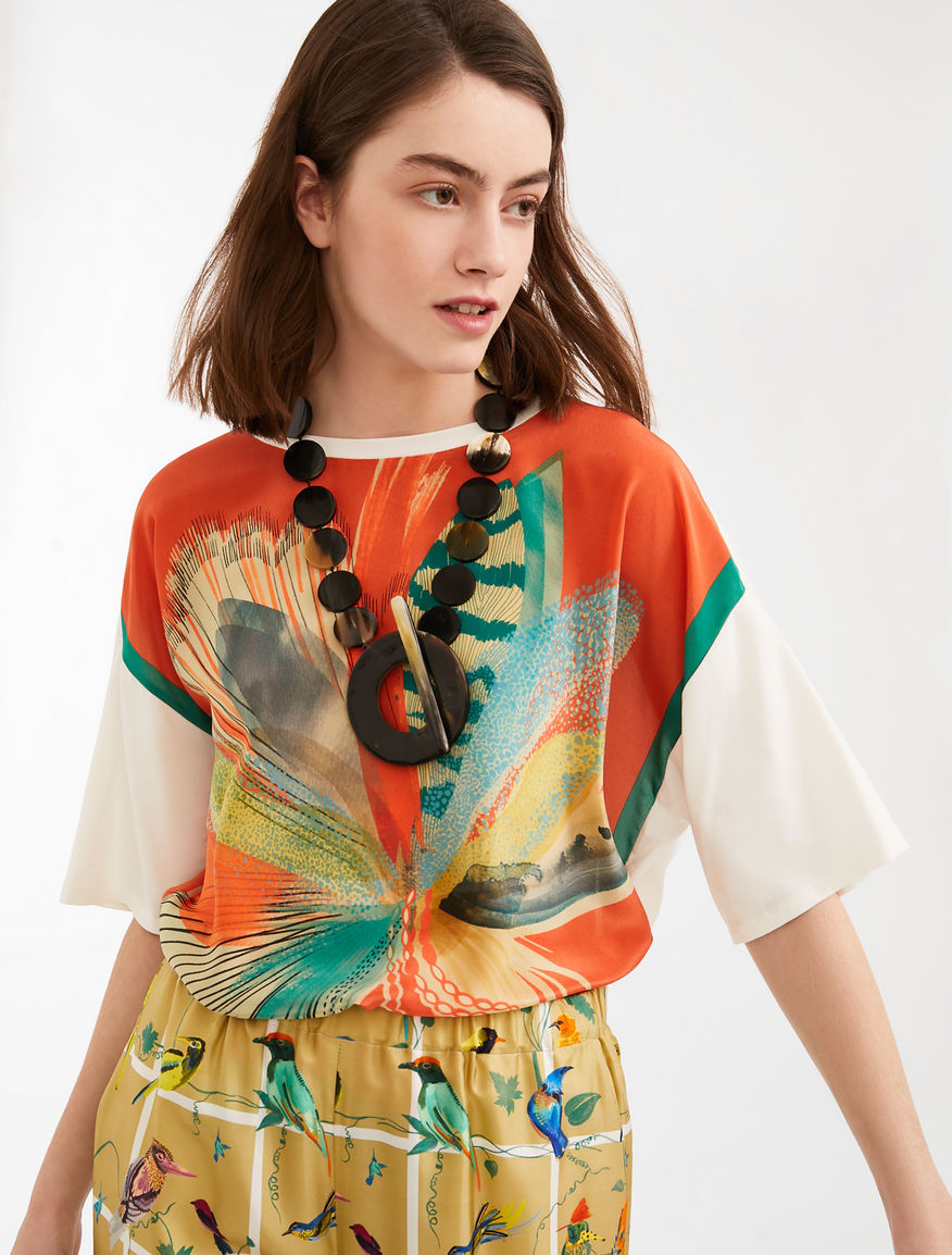 Necklace in horn Weekend Maxmara Necklace in horn Weekend Maxmara