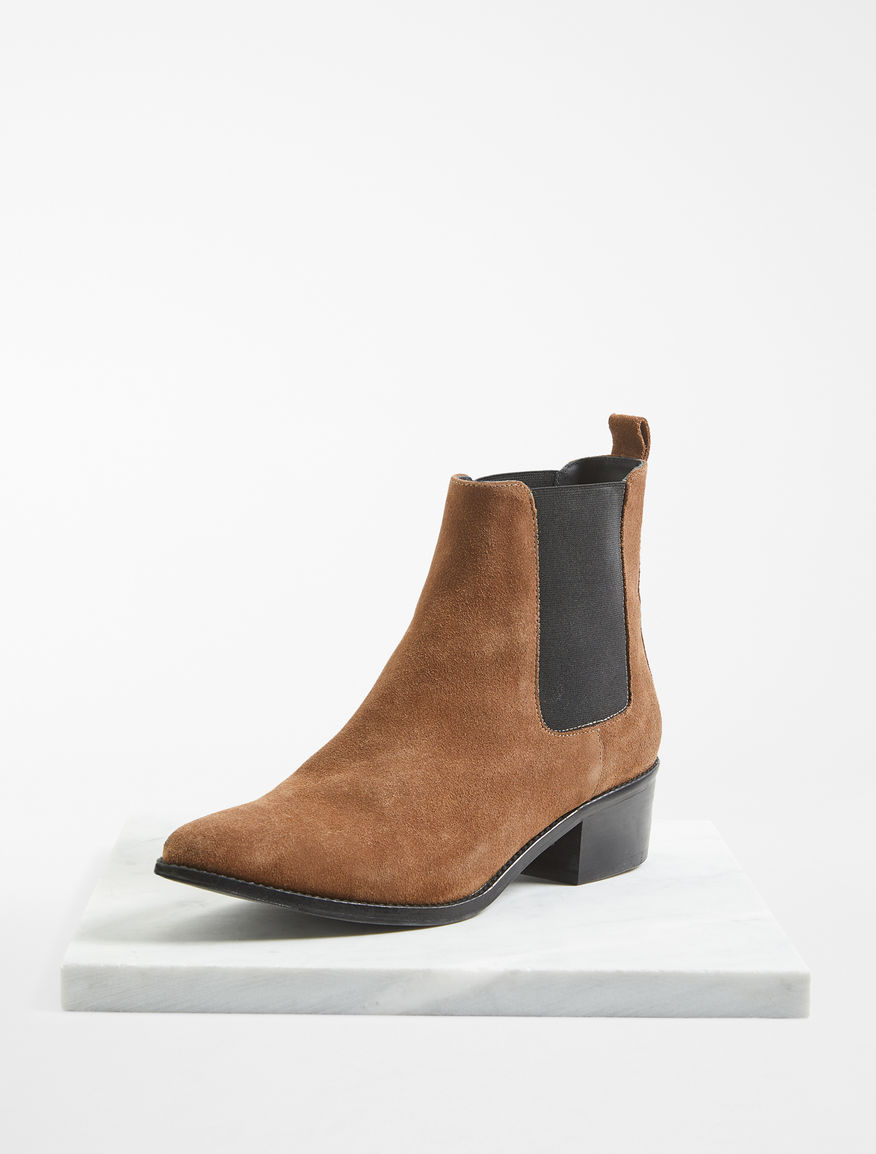 Tronchetto in pelle scamosciata Weekend Maxmara Tronchetto in pelle scamosciata Weekend Maxmara