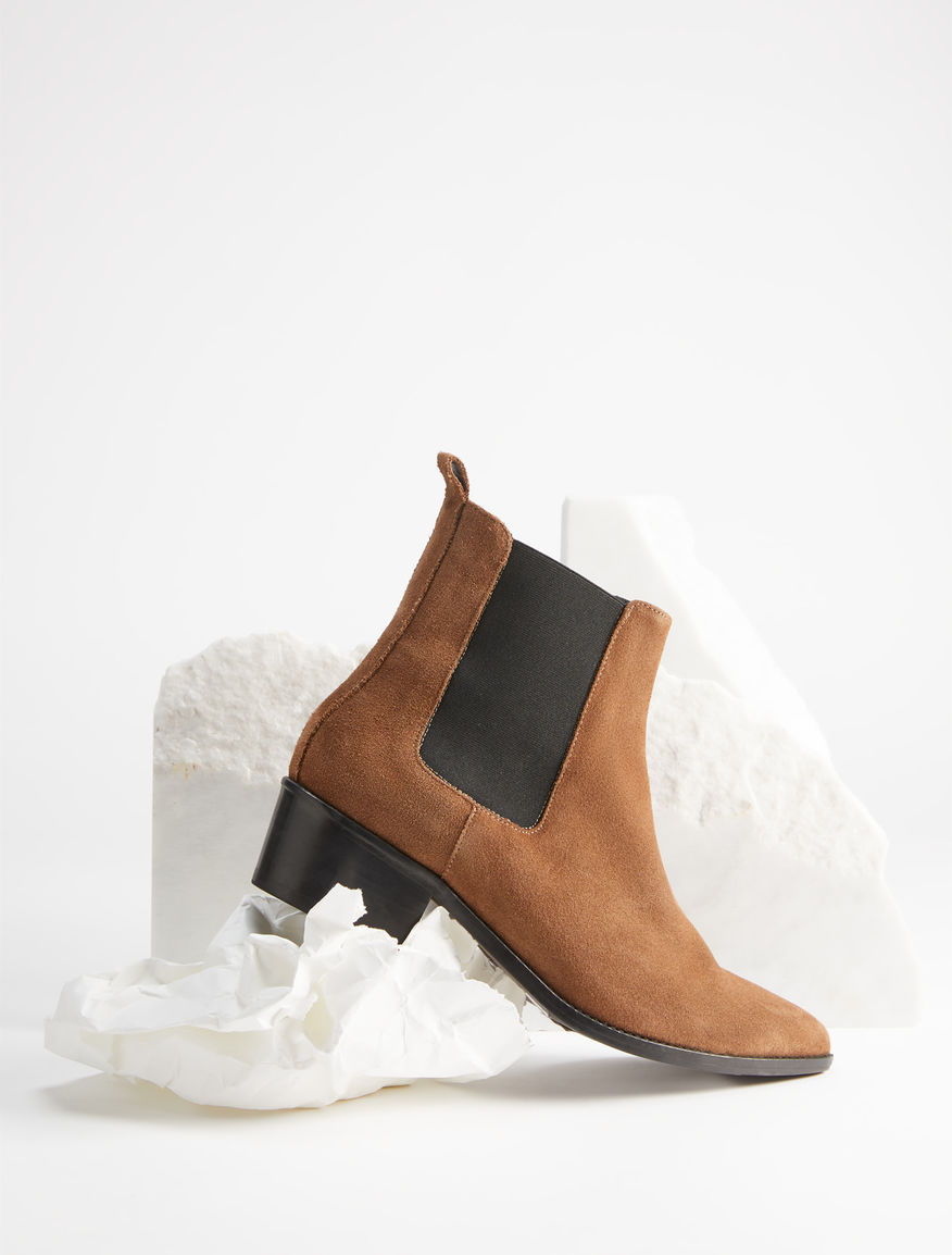 Tronchetto in pelle scamosciata Weekend Maxmara Tronchetto in pelle scamosciata Weekend Maxmara